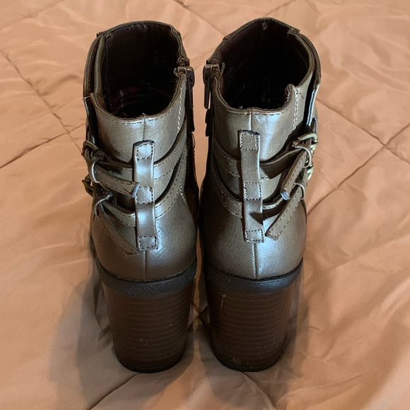 DIBA women’s boots - Picture 4 of 7